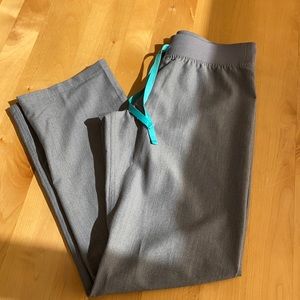 Figs technical collection scrubs